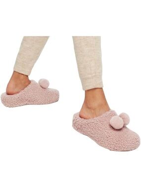 Strive Riga Clog Slipper